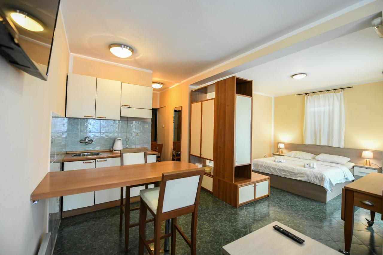 Jolly Apartments Будва Екстериор снимка